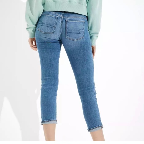American Eagle Jeans Artist Crop Size 2 - Picture 2 of 14